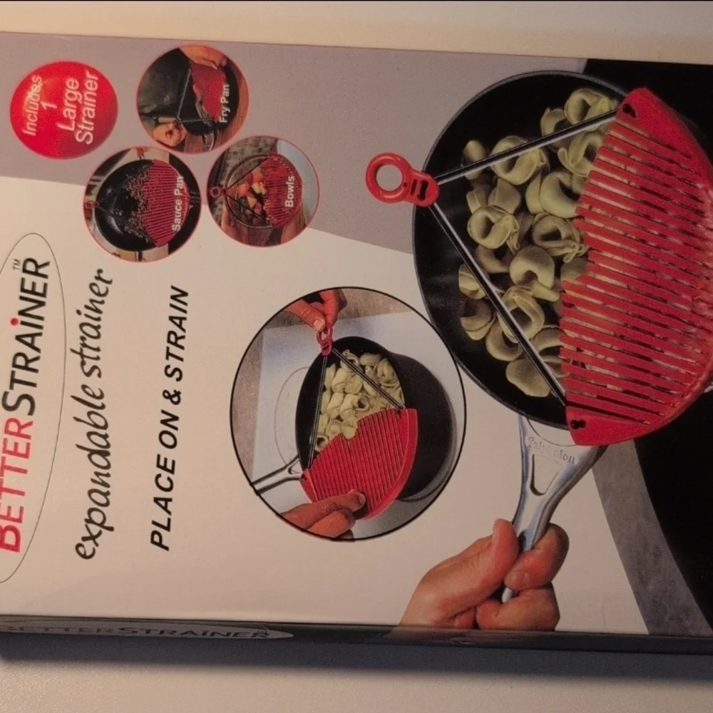 Red Expandable Silicone Strainer